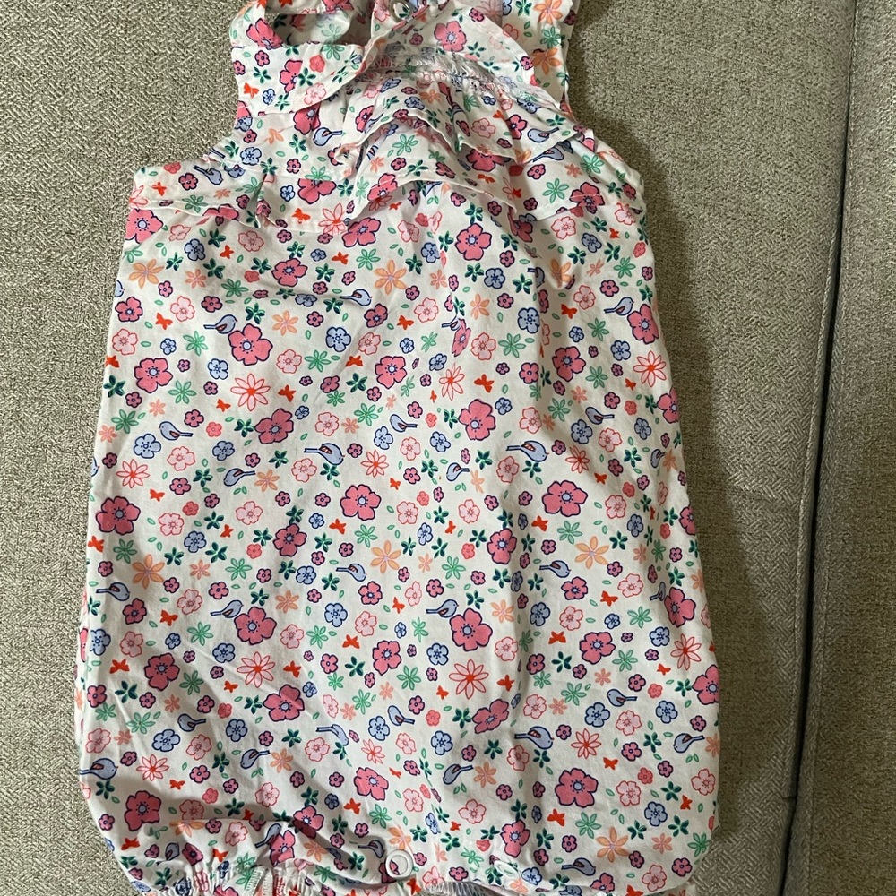 Carter’s brand. Newborn. Jumpsuit